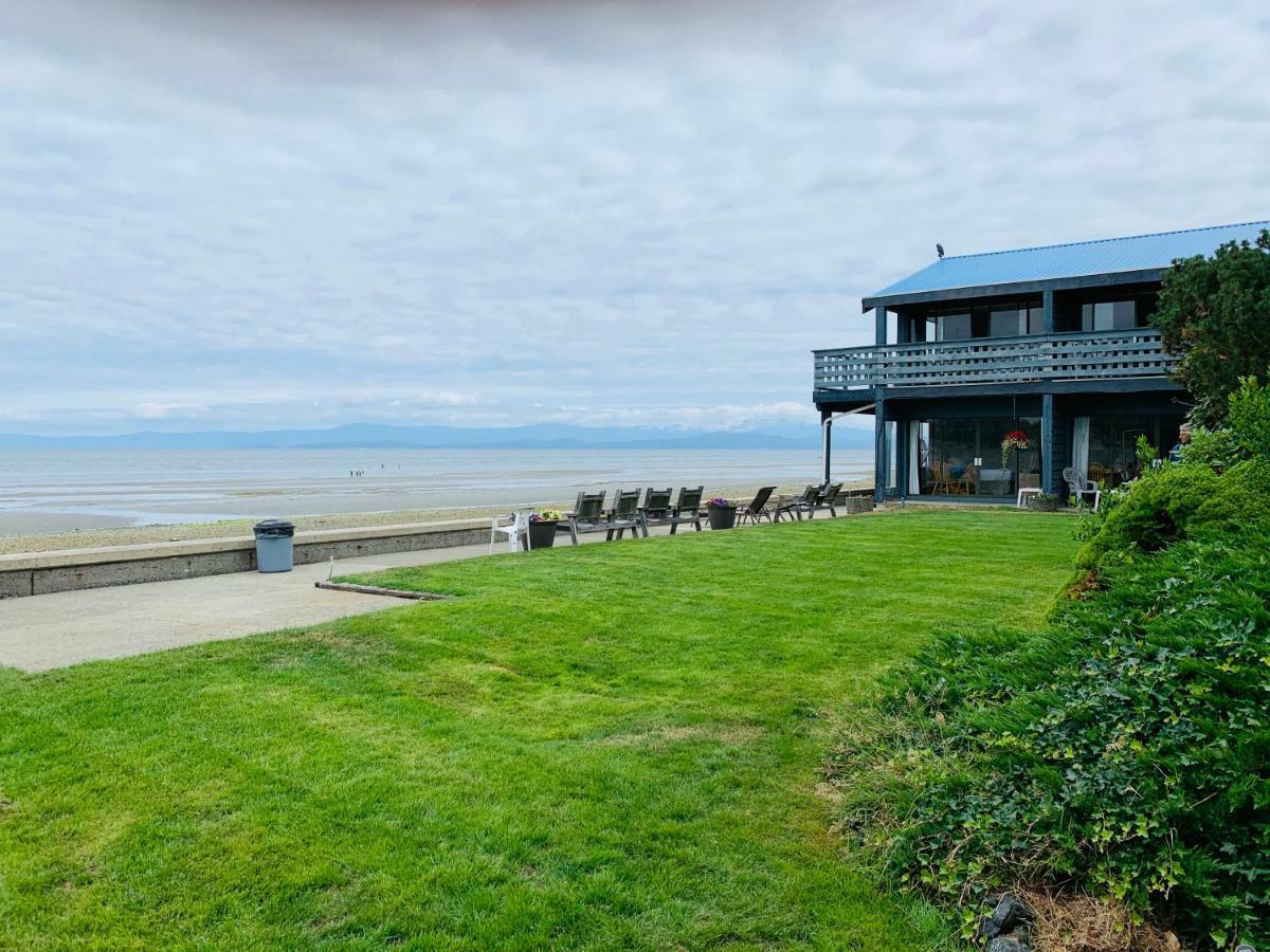 Sand Pebbles Inn Qualicum Beach Exterior foto